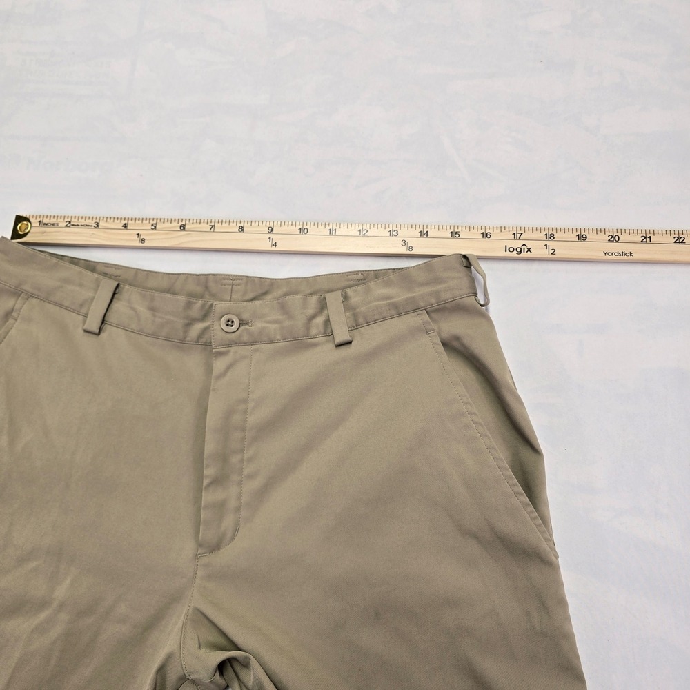Nike Golf Men's Khaki‎ Flat Front Fit Dry Performance Shorts Size 32 - Picture 4 of 8